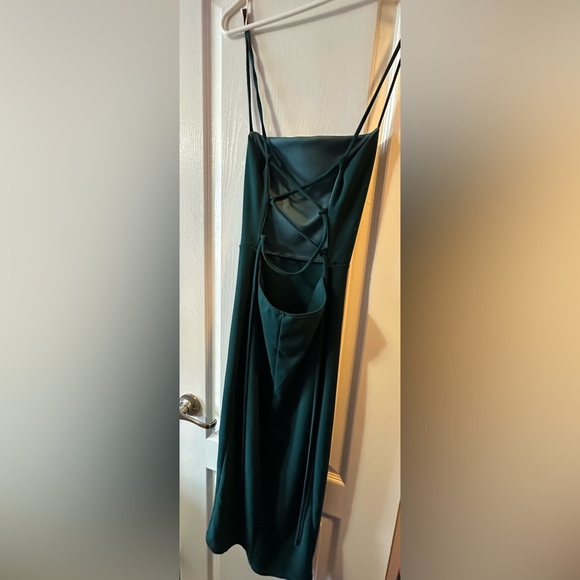 Windsor Midi Green Dress - Picture 2 of 3